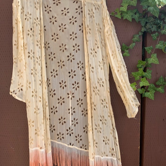 Kimono - Picture 4 of 4